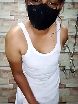 Snapshot of SLNISHU chatting on May 1, 12:21 pm SLNISHU online show from May 1, 12:21 pm