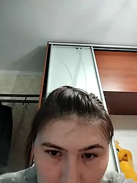 Stlla3704 online show from March 22, 7:50 pm