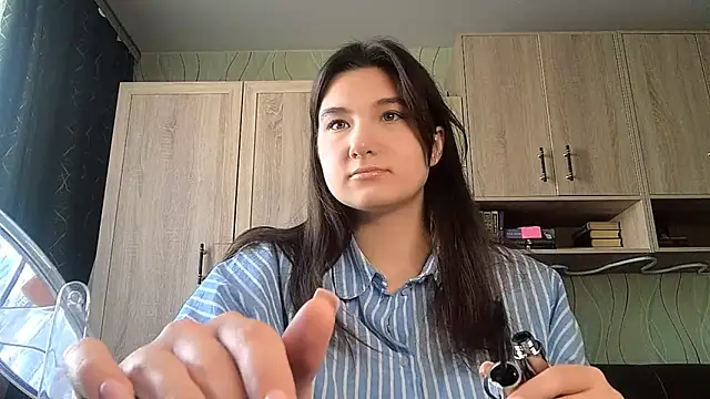 Snapshot of MiryDeni chatting on March 16, 9:46 am MiryDeni online show from March 16, 9:46 am