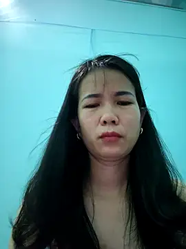 Geelio-playsx24 online show from May 18, 10:04 pm