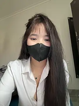 VyVy18 online show from April 20, 8:06 am