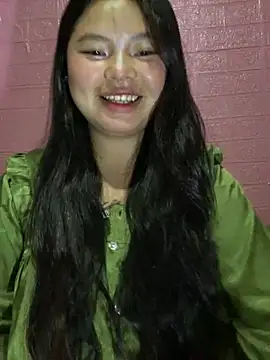 Snapshot of Motminhthoi chatting on April 3, 7:50 am Motminhthoi online show from April 3, 7:50 am