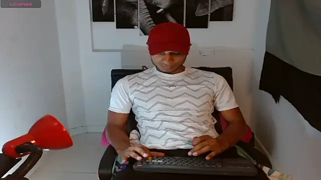 chrisramosv online show from March 26, 10:59 pm