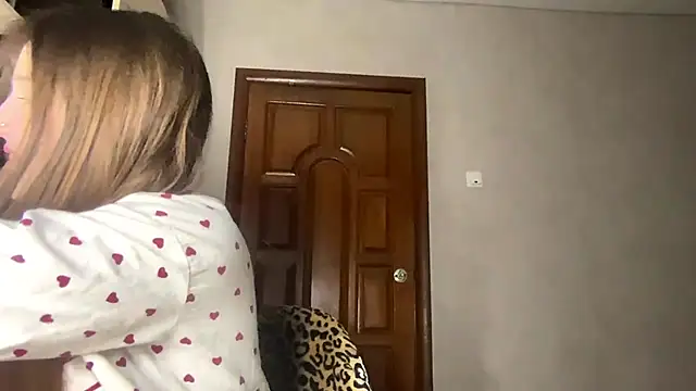 SwervedSlick online show from March 23, 5:17 pm