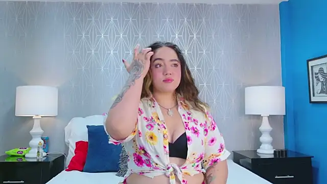 VioletMonroee online show from March 19, 3:54 am