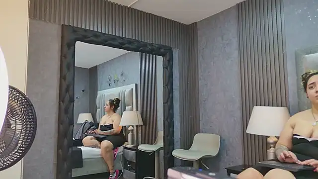 VioletMonroee online show from March 21, 3:11 am