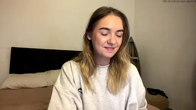 RoxyWet online show from May 1, 12:43 pm