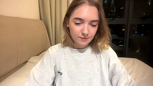 RoxyWet online show from May 19, 2:12 pm