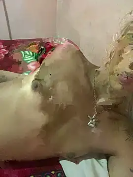 loiraquenterj online show from April 23, 5:30 am