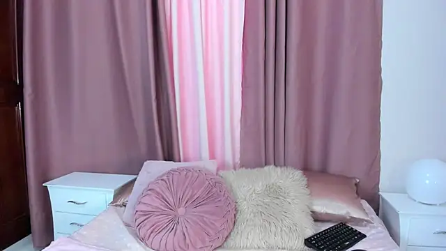 Snapshot of chico_medusa chatting on April 3, 8:29 pm chico medusa online show from April 3, 8:29 pm