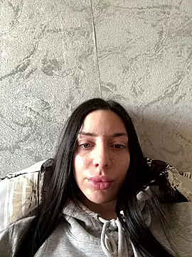 MishellKins online show from March 27, 9:21 am