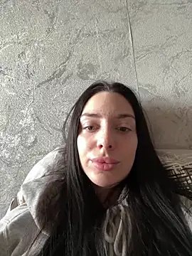 MishellKins online show from March 28, 1:22 pm