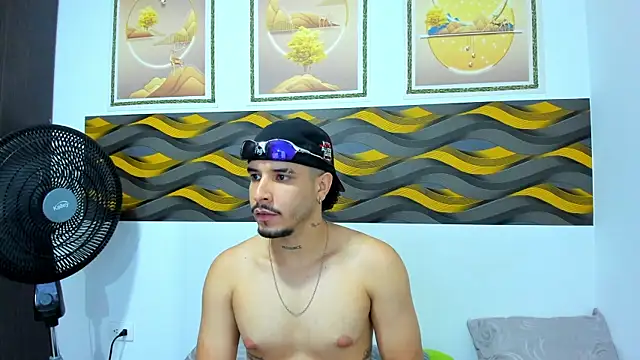 Leon Hotx online show from May 13, 7:22 pm