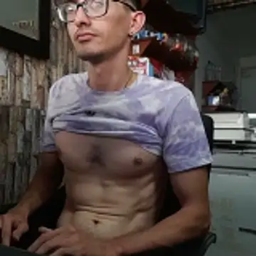 Snapshot of jhosuamoore chatting on March 17, 9:40 pm jhosuamoore online show from March 17, 9:40 pm