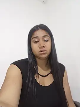 LexyJohnnes  online show from May 6, 2:29 am