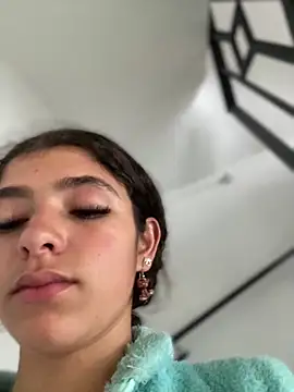 LINDA EF online show from May 21, 12:34 pm