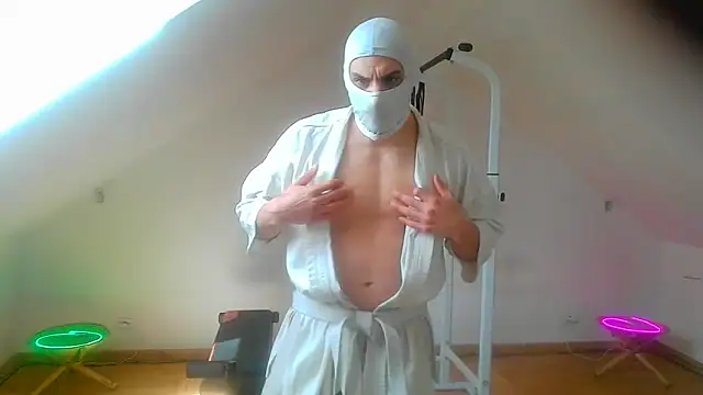 NinjaLaser online show from March 29, 11:32 am