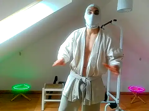 NinjaLaser online show from May 12, 11:29 am