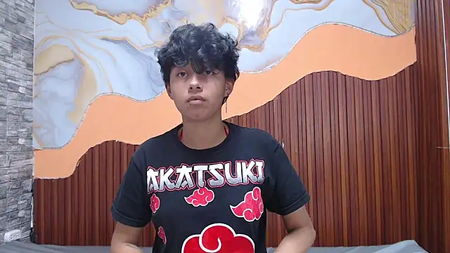 Snapshot of mauren_icarus chatting on April 6, 7:15 pm mauren icarus online show from April 6, 7:15 pm