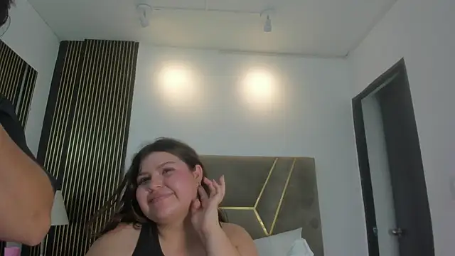 Snapshot of Amelie_Fabulous_ chatting on March 31, 2:24 am Amelie Fabulous online show from March 31, 2:24 am