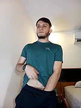 Snapshot of TommyYoung77 chatting on March 24, 10:09 am TommyYoung77 online show from March 24, 10:09 am