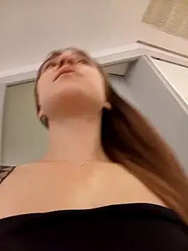 Snapshot of Atena_demeter chatting on March 26, 5:18 pm Atena demeter online show from March 26, 5:18 pm