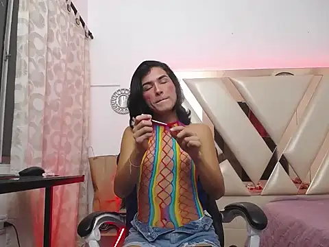 Snapshot of Madisson_jones chatting on April 4, 11:51 am Madisson jones online show from April 4, 11:51 am