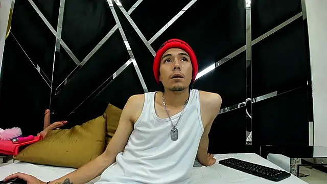 Snapshot of KikyoAndDrey chatting on March 24, 3:06 pm KikyoAndDrey online show from March 24, 3:06 pm