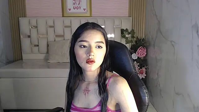veronicaa s online show from March 19, 8:24 pm
