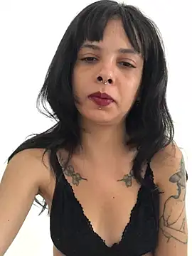 Snapshot of pinacarracci chatting on June 25, 1:48 pm pinacarracci online show from June 25, 1:48 pm