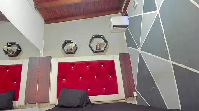 RyanJaramillo online show from March 31, 8:31 pm