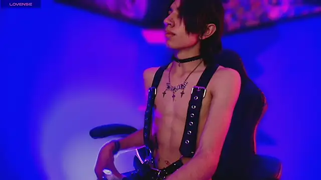 Snapshot of aetternum_ chatting on March 19, 10:36 pm aetternum online show from March 19, 10:36 pm