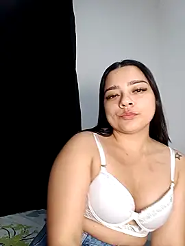 Snapshot of Naomi_Fields chatting on March 15, 12:16 am Naomi Fields online show from March 15, 12:16 am