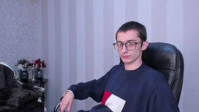 Snapshot of RonBevs chatting on March 26, 7:08 pm RonBevs online show from March 26, 7:08 pm