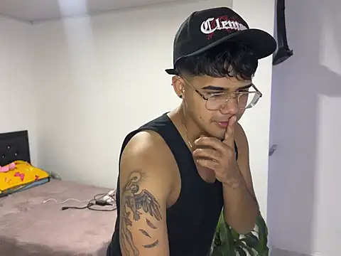 matiass vegas online show from April 11, 4:50 am