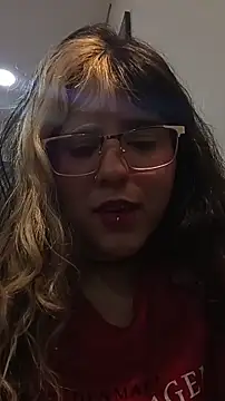 La-venus online show from March 18, 8:34 pm