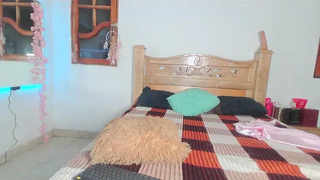 Snapshot of issi_belle__ chatting on March 16, 11:31 pm issi belle online show from March 16, 11:31 pm