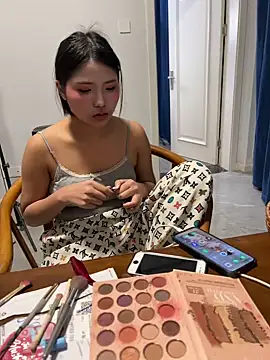 Snapshot of x-xingai2 chatting on March 17, 8:45 pm x-xingai2 online show from March 17, 8:45 pm