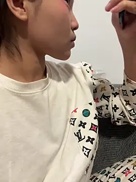 Snapshot of x-xingai2 chatting on March 27, 3:01 pm x-xingai2 online show from March 27, 3:01 pm