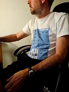 dufatcock online show from May 9, 10:53 am
