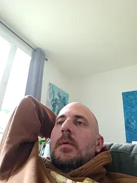 dufatcock online show from May 11, 3:07 pm