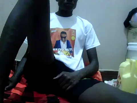 Snapshot of africanmilkcu chatting on April 1, 6:14 am africanmilkcu online show from April 1, 6:14 am