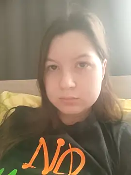 Ninyao  online show from March 25, 10:38 pm