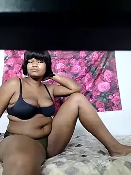 Snapshot of Velourmistty chatting on April 6, 4:30 pm Velourmistty online show from April 6, 4:30 pm