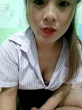 candy flo online show from March 18, 5:49 pm