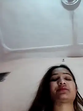 Snapshot of saniya_008 chatting on May 14, 11:28 am saniya 008 online show from May 14, 11:28 am