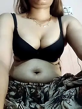 Snapshot of saniya_008 chatting on May 16, 10:36 am saniya 008 online show from May 16, 10:36 am