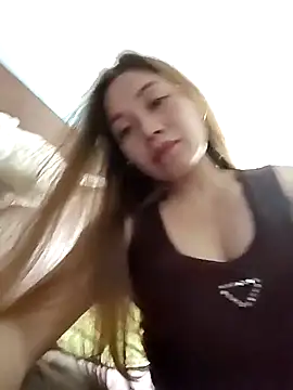 Snapshot of DawnG_x chatting on March 31, 4:18 pm DawnG x online show from March 31, 4:18 pm