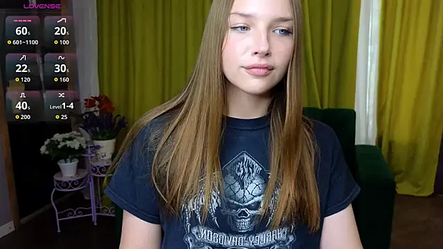 Snapshot of DariaAngels chatting on June 17, 11:34 am DariaAngels online show from June 17, 11:34 am