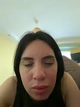 Snapshot of Alex_Svift chatting on April 29, 12:53 pm Alex Svift online show from April 29, 12:53 pm